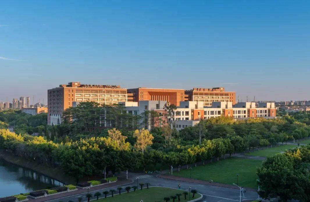 中山大学毕业证(中山大学毕业证书图片)